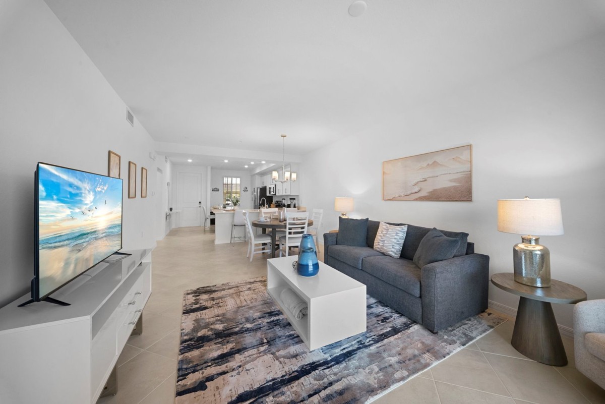 Bright & Inviting Bundled Golf Condo in Webbs Reserve